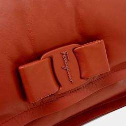 Pre Owned Salvatore Ferragamo Red Leather Viva shoulder bag