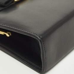 Pre Owned Salvatore Ferragamo Vara Vintage Black Leather Kisslock Clutch