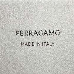 Pre Owned حقيبة فيراغامو جانشيني بحجم متوسط جلد عجل أبيض بصري