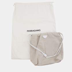 Pre Owned حقيبة فيراغامو جانشيني بحجم متوسط جلد عجل أبيض بصري