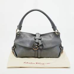 مملوكة مسبقًا Salvatore Ferragamo G Mediterraneo Metallic Leather Shoulder Bag