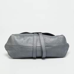 مملوكة مسبقًا Salvatore Ferragamo G Mediterraneo Metallic Leather Shoulder Bag