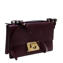 Pre Owned Salvatore Ferragamo Burgundy Leather Aileen Gancio Shoulder bag