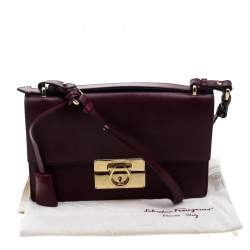 Pre Owned Salvatore Ferragamo Burgundy Leather Aileen Gancio Shoulder bag