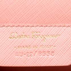 Pre Owned Salvatore Ferragamo Peach Leather Vara Bow Chain Clutch
