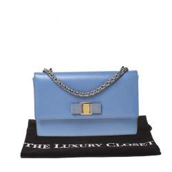 Pre Owned حقيبة كتف سالفاتوري فيراغامو جيني جلد زرقاء فاتحة