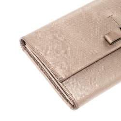 Salvatore Ferragamo Beige Metallic Leather Bow Continental Wallet