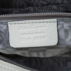 مملوكة مسبقًا Salvatore Ferragamo White Leather Satchel