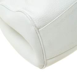 مملوكة مسبقًا Salvatore Ferragamo White Leather Satchel