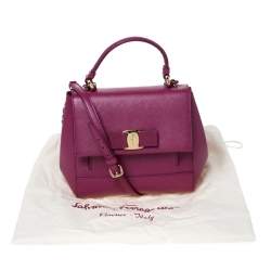 مملوكة مسبقًا Salvatore Ferragamo Hot Pink Leather Vara Top Handle Bag