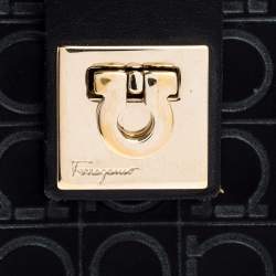 Pre Owned Salvatore Ferragamo Black Signature Leather Flap Compact Wallet