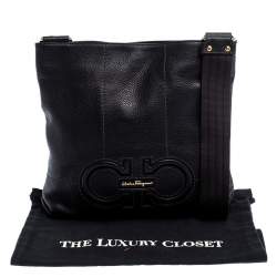 Pre Owned Salvatore Ferragamo Black Leather Messenger Bag