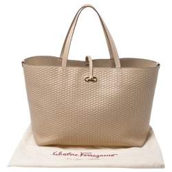 Pre Owned Salvatore Ferragamo Beige Woven Leather Bice Tote