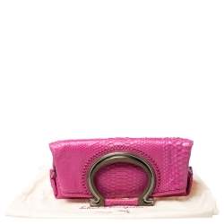 مملوكة مسبقًا Salvatore Ferragamo Fuchsia Python Foldover Clutch