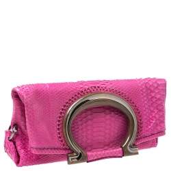 مملوكة مسبقًا Salvatore Ferragamo Fuchsia Python Foldover Clutch