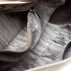 Pre Owned Salvatore Ferragamo Off-White Leather Hobo