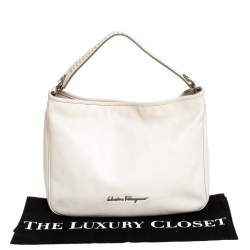 Pre Owned Salvatore Ferragamo Off-White Leather Hobo