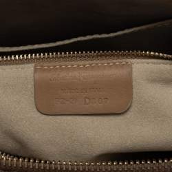 مملو كة مسبقًا Salvatore Ferragamo Multicolor Python and Leather Clutch