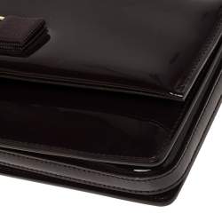 Pre Owned حقيبة كلتش حمالة معصم سالفاتورى فيراغامو فيونكة ميس فارا جلد لامعة أرجوانية