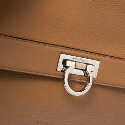 مملوكة مسبقًا حقيبة سالفاتورى فيراغامو يد علوية سوفيا جلد بنيه