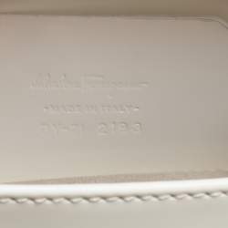 مملوكة مسبقًا  حقيبة  سالفاتوري فيراغامو بيد علوية كيلي جلد لامعة كريمية