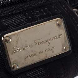 Pre Owned Salvatore Ferragamo Black Leather Gancini Romana Hobo