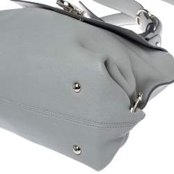 مملوكة مسبقًا حقيبة سالفاتوري فيراغامو سوفيا جلد رصاصي بيد علوية