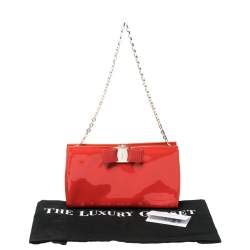 Pre Owned Salvatore Ferragamo Red Patent Vara Bow Chain Clutch