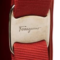 Pre Owned Salvatore Ferragamo Red Patent Vara Bow Chain Clutch
