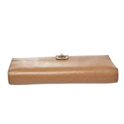 Pre Owned Salvatore Ferragamo Beige Leather Gancini Icona Continental Wallet