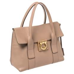 Pre Owned Salvatore Ferragamo Beige Leather Satchel