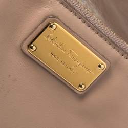 Pre Owned Salvatore Ferragamo Beige Leather Satchel
