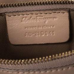 Pre Owned Salvatore Ferragamo Beige Leather Satchel