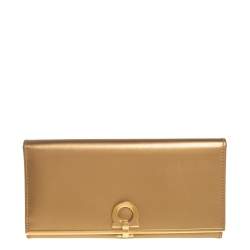 Pre Owned Salvatore Ferragamo Gold Leather Gancini Icona Continental Wallet