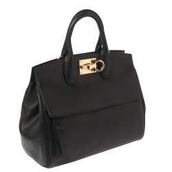 مملوكة مسبقًا Salvatore Ferragamo Leather Studio Tote