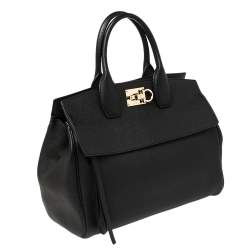 Pre Owned حقيبة يد توتس سالفاتوري فيراغامو ستديو جلد أسود متوسطة 