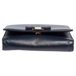 Pre Owned حقيبة كلتش سالفاتوري فيراغامو بفيونكة فارا جلد سافيانو أزرق