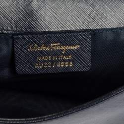 Pre Owned حقيبة كلتش سالفاتوري فيراغامو بفيونكة فارا جلد سافيانو أزرق