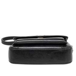 مملوكة مسبقًا حقيبة كرو�س سالفاتوري فيراغامو غانشيني جلد سوداء 