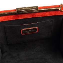 مملوكة مسبقًا Salvatore Ferragamo Orange/Iridescent Suede and Python Chain Clutch