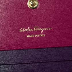 مملوكة مسبقًا محفظة سالفاتوري فيراغامو جلد وردي مزين غانسيني مضغوطة