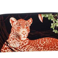مملوكة مسبقًا Salvatore Ferragamo Multicolor Jungle Print Fabric Zip Around Continental Wallet