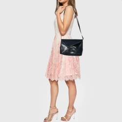 Pre Owned Salvatore Ferragamo Blue/Black Leather Flap Shoulder Bag
