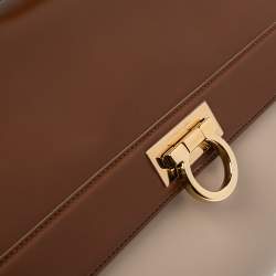 مملوكة مسبقًا حقيبة سالفاتوري فيراغامو ص وفيا جلد ثلاثي اللون كبيرة بيد علوية