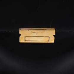 مملوكة مسبقًا حقيبة سالفاتوري فيراغامو جلد أسود بيد علوية