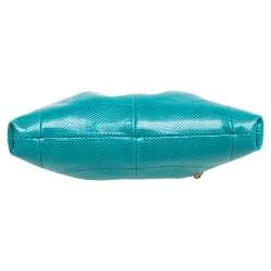 مملوكة مسبقًا Salvatore Ferragamo Teal Blue Lizard Embossed Gancini Chain Clutch