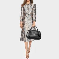 Pre Owned Salvatore Ferragamo Black Leather Gancio Flap Satchel