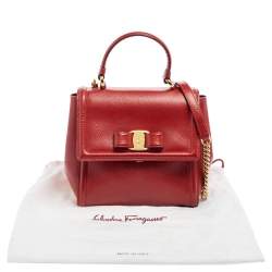 مملوكة مسبقًا حقيبة سالفاتوري فيراغامو كاري جلد حمراء يد علوية