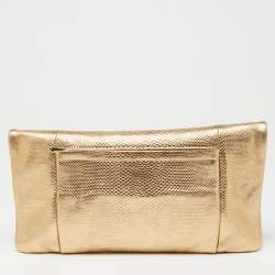 مملوكة مسبقًا Salvatore Ferragamo Metallic Gold Karung Leather Fold Over Clutch
