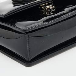 Pre Owned حقيبة كتف سالفاتوري فيراغامو جلد أسود لامع مزينة فيونكة فارا بسلسلة